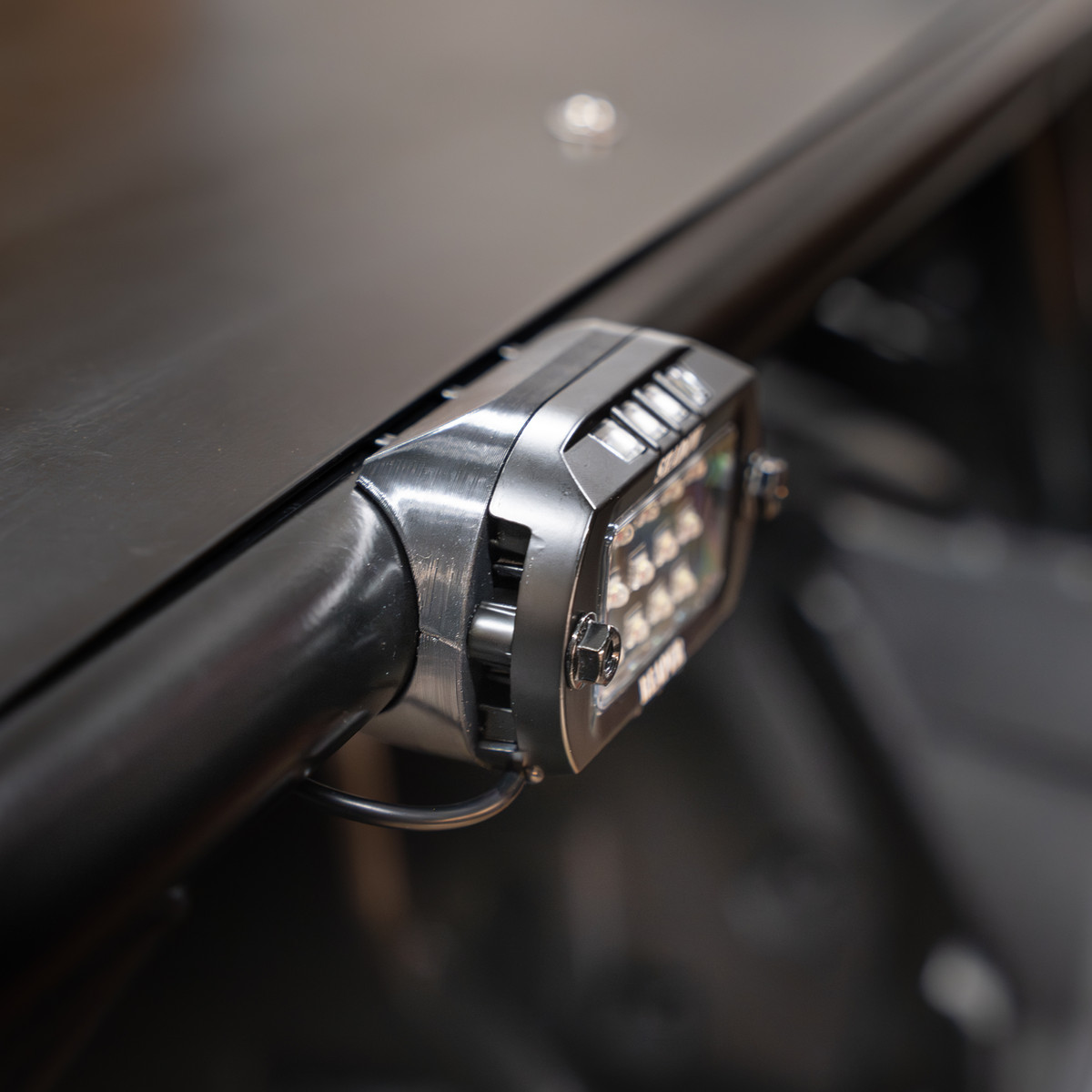 Tube, Angle and Magnetic Rock Light Mounts - Image 3