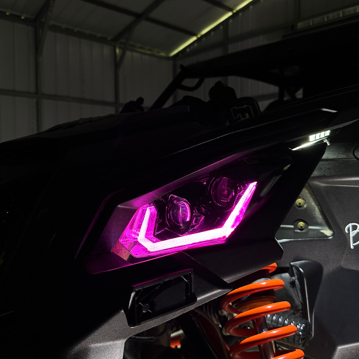 RGB+W Maverick X3 Headlights - Image 3
