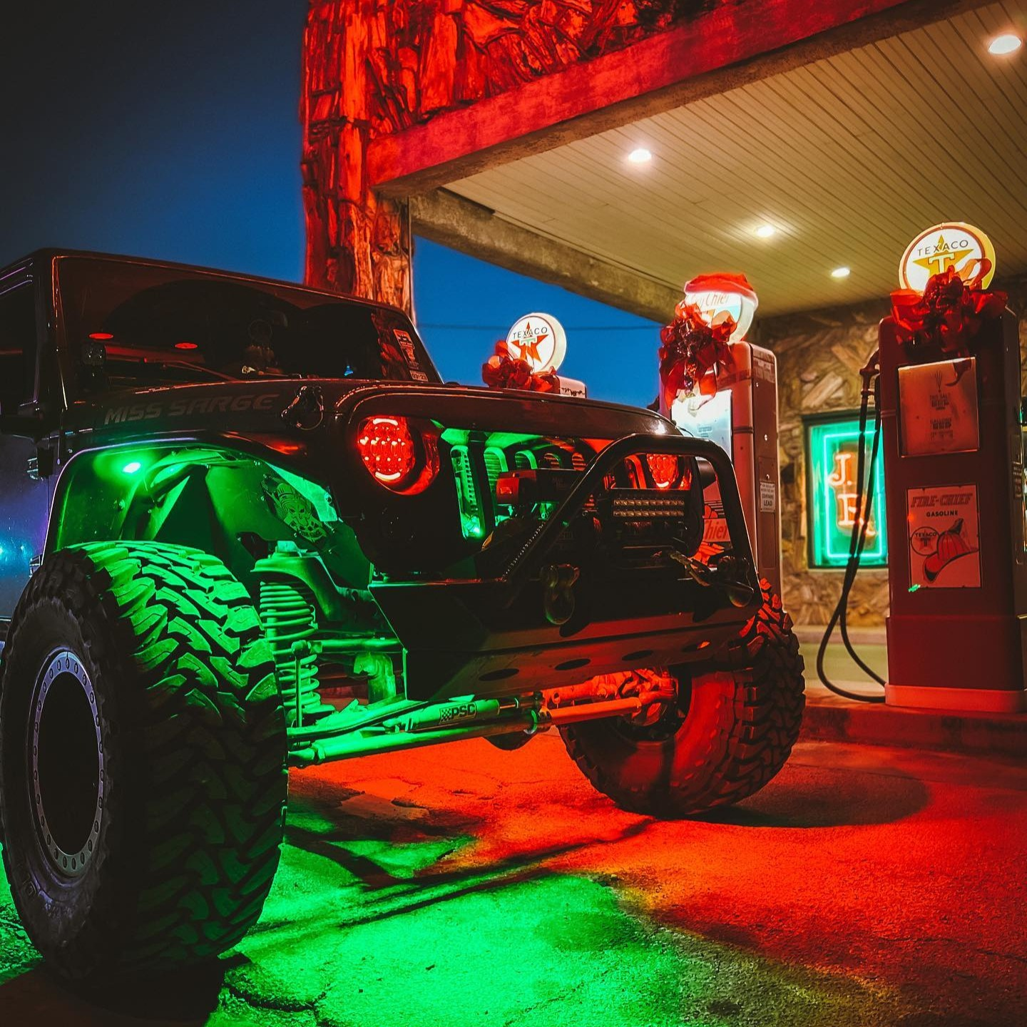 Jeep 7-inch Hydra Headlights – White or RGB+W Halo - Image 10