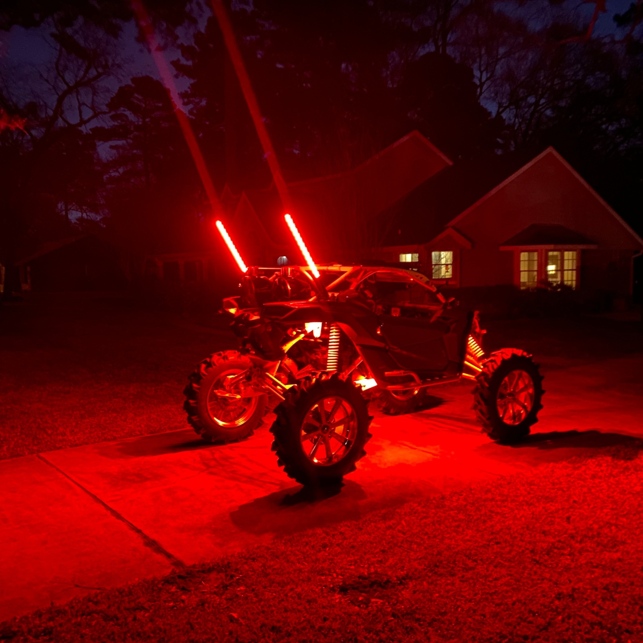 Double Helix 3-Pin Chasing LED Whips with Bluetooth Controller - Image 4