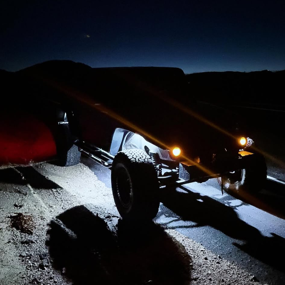 UTV White LUX Monster Magnetic Rock Light Kit - Image 8
