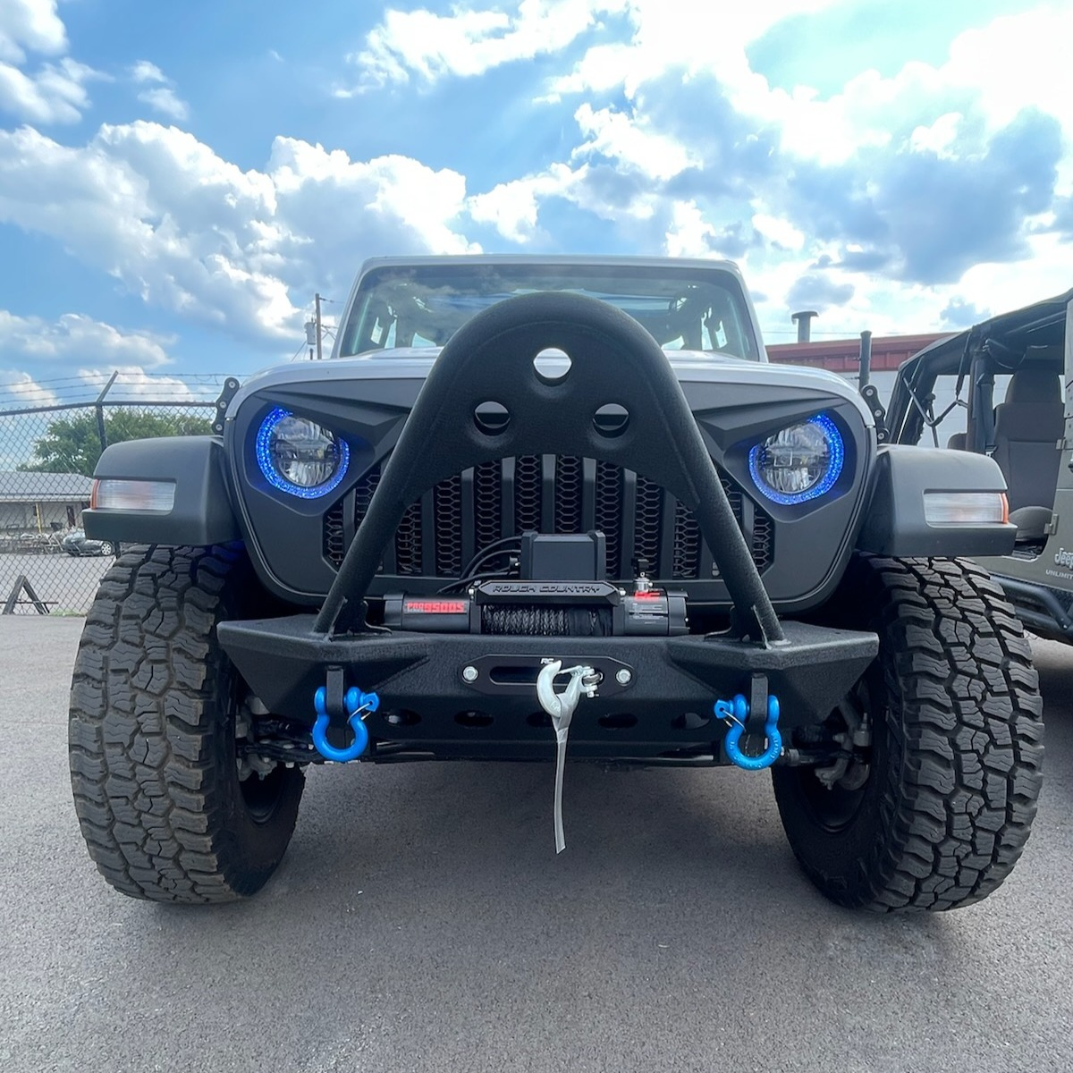 Jeep JL / JT 9-inch Atlas Headlights – White or RGB+W Halo - Image 7