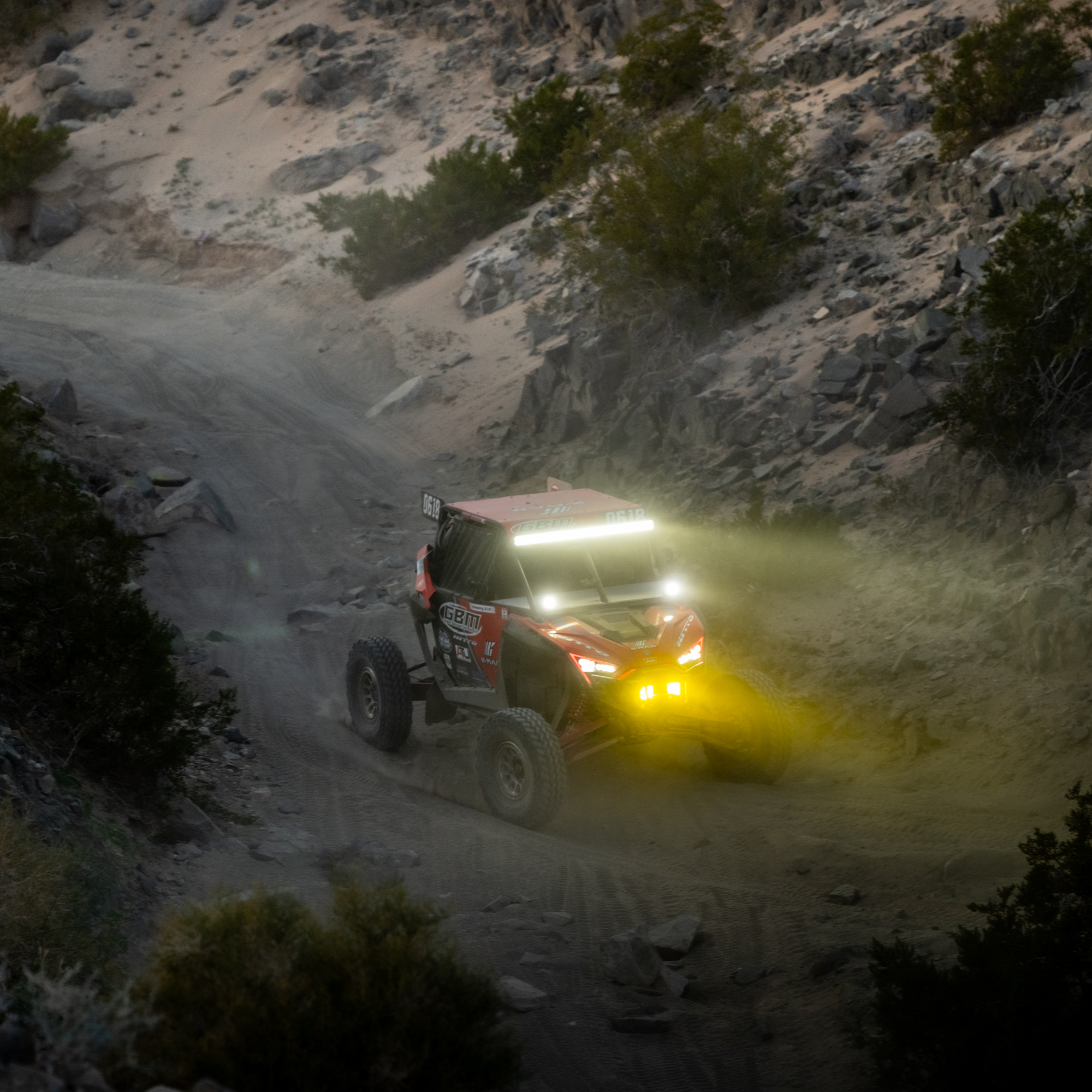 High-Output Dual-Row LED Light Bar – Straight / Curved - Image 5